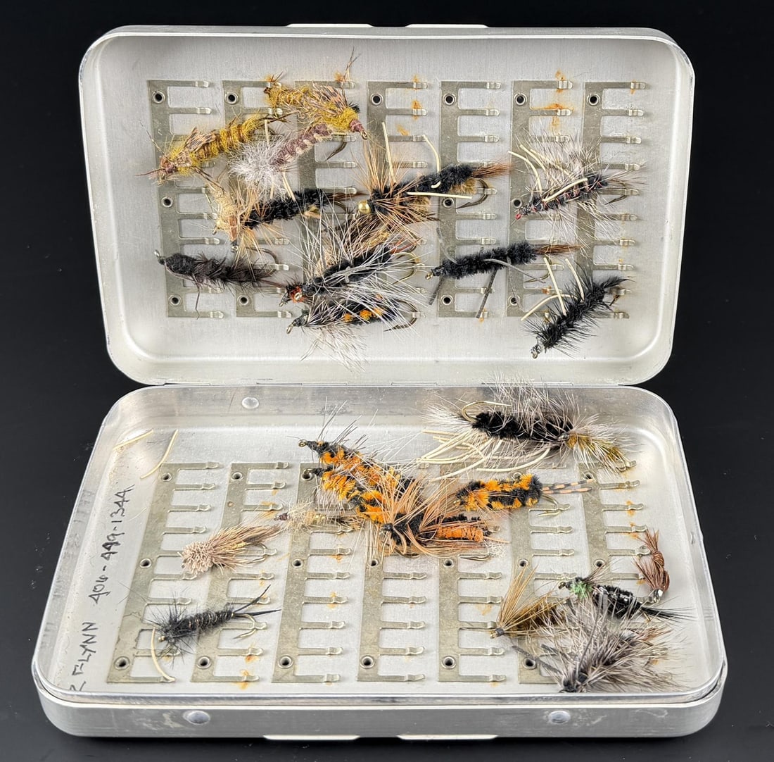 Montana Fly Fishing Flies Perrine Case: 6 1/4" by 3 7/8".