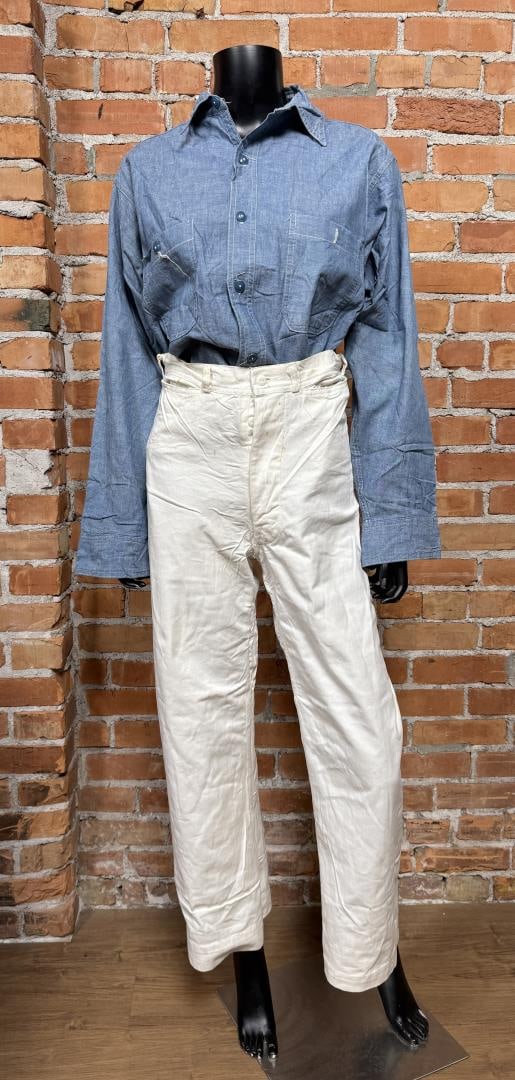 WW2 US Navy Chambray Shirt and Trousers (1 of 9)