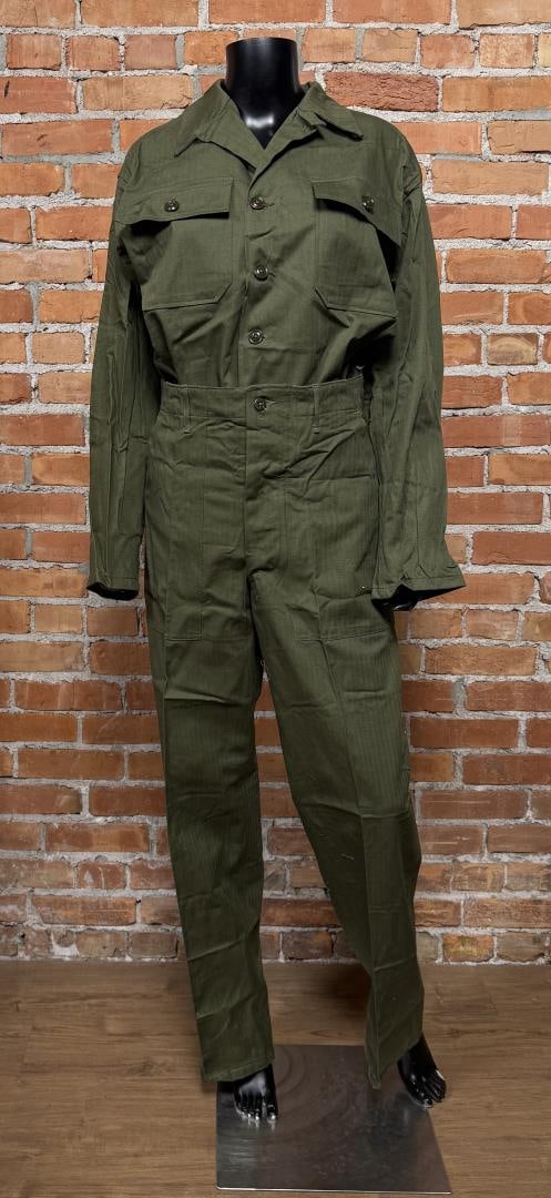 Korean War HBT OD-7 US Army Jacket and Trousers (1 of 8)
