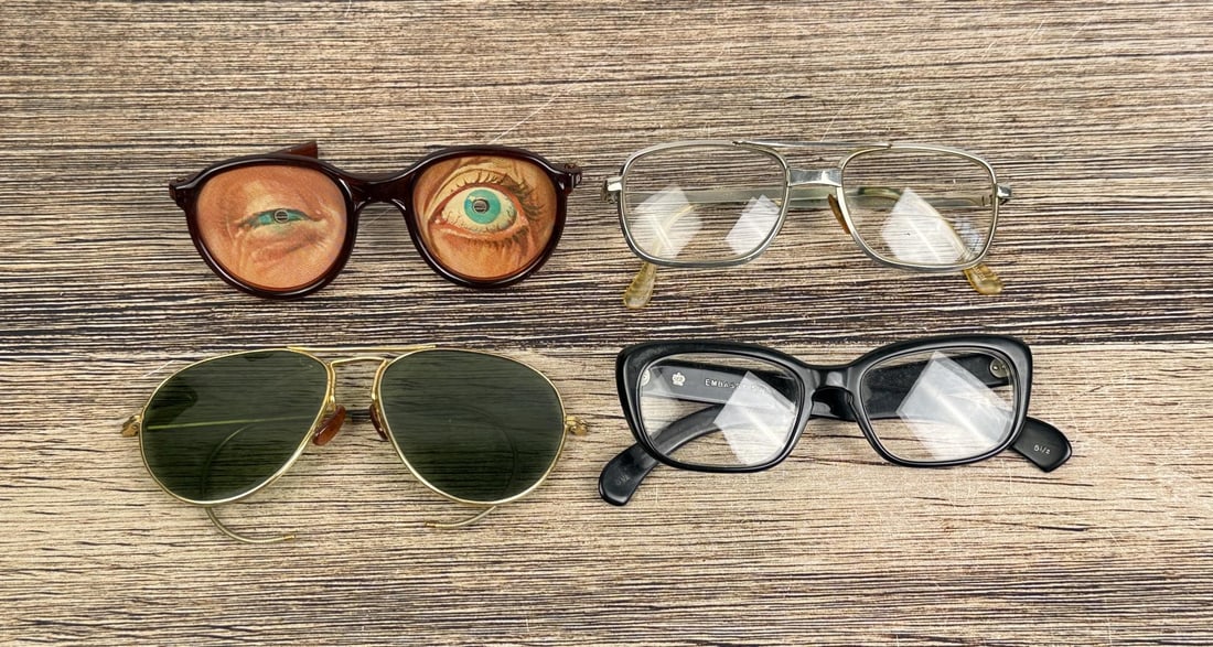 Collection of Vintage Eye Glasses: Nice grouping