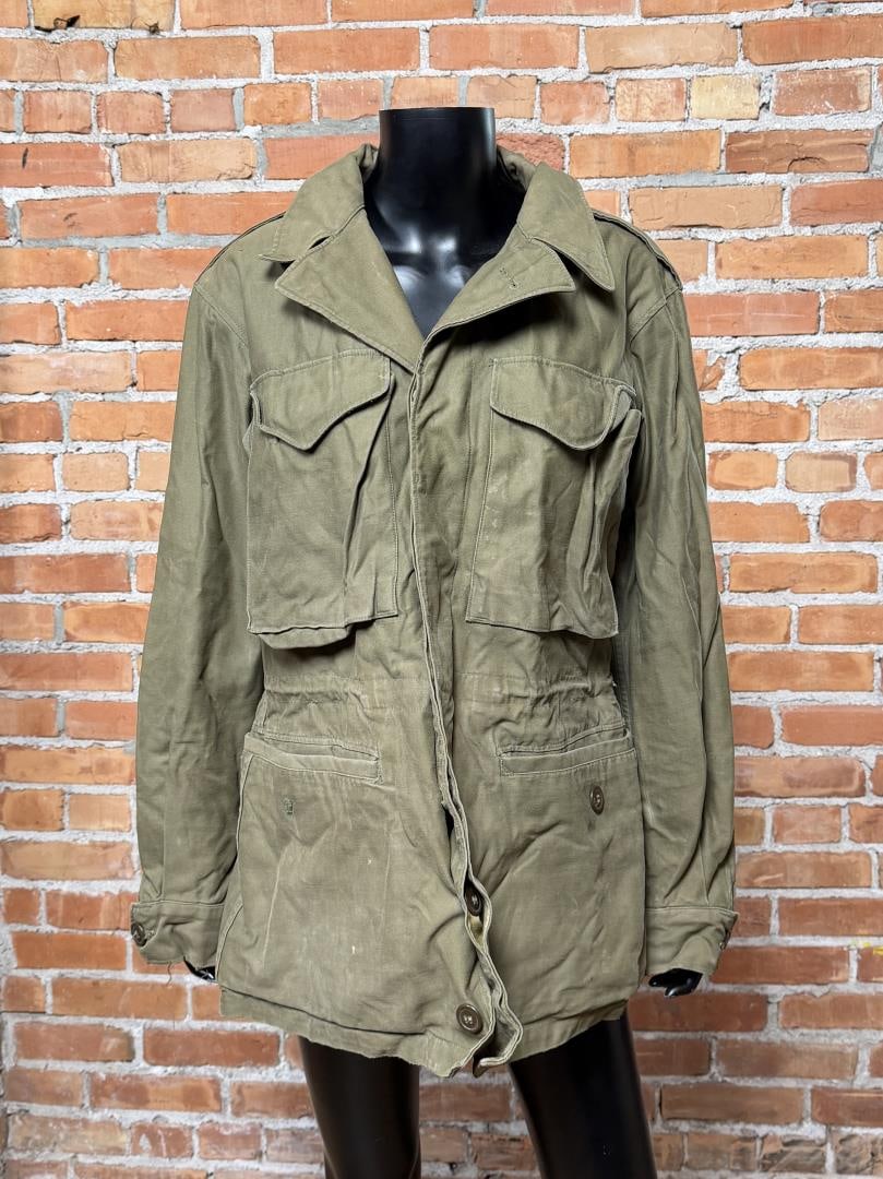 WW2 US Army M43 Field Jacket (1 of 6)