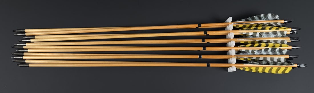 Howard Hill Wood Hunting Archery Arrows (1 of 8)