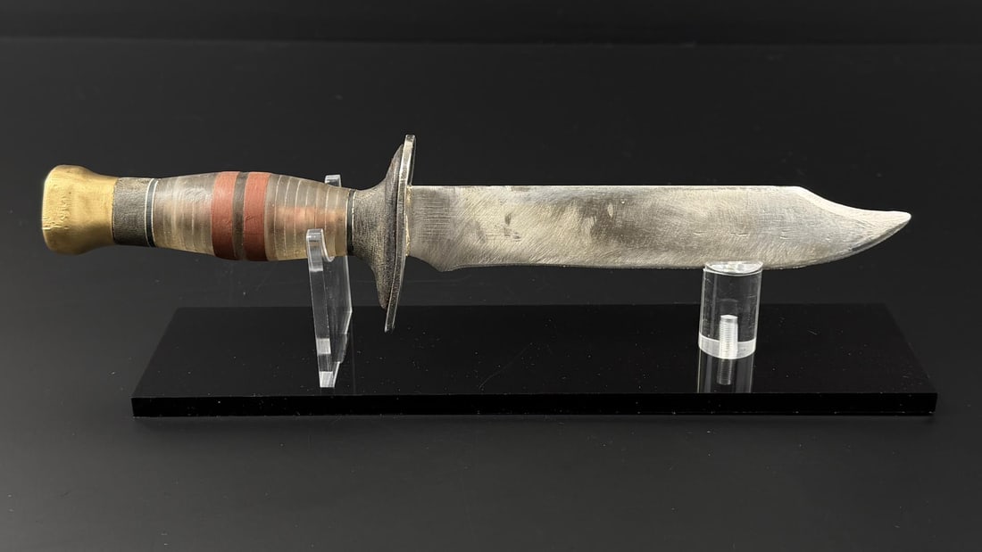 WW2 US Army Theater Knife: 11 1/2" long.