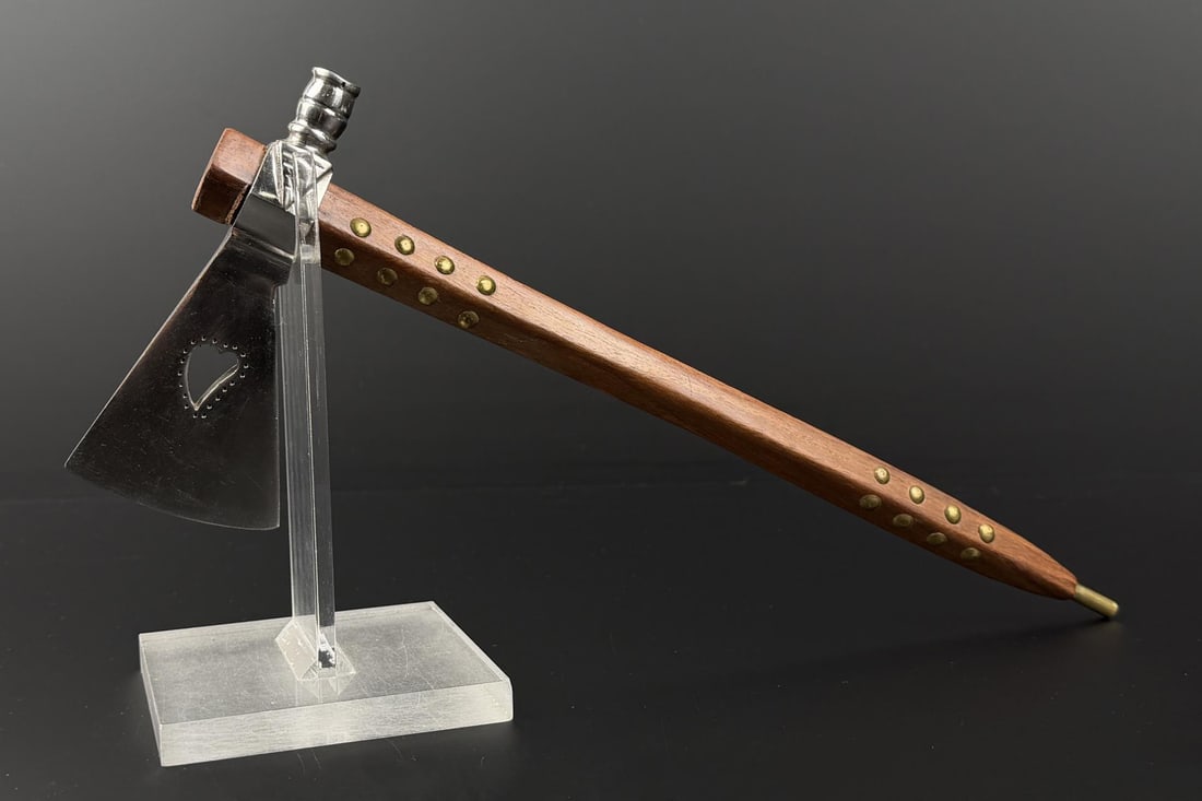 Native American Indian Peace Pipe Tomahawk (1 of 6)