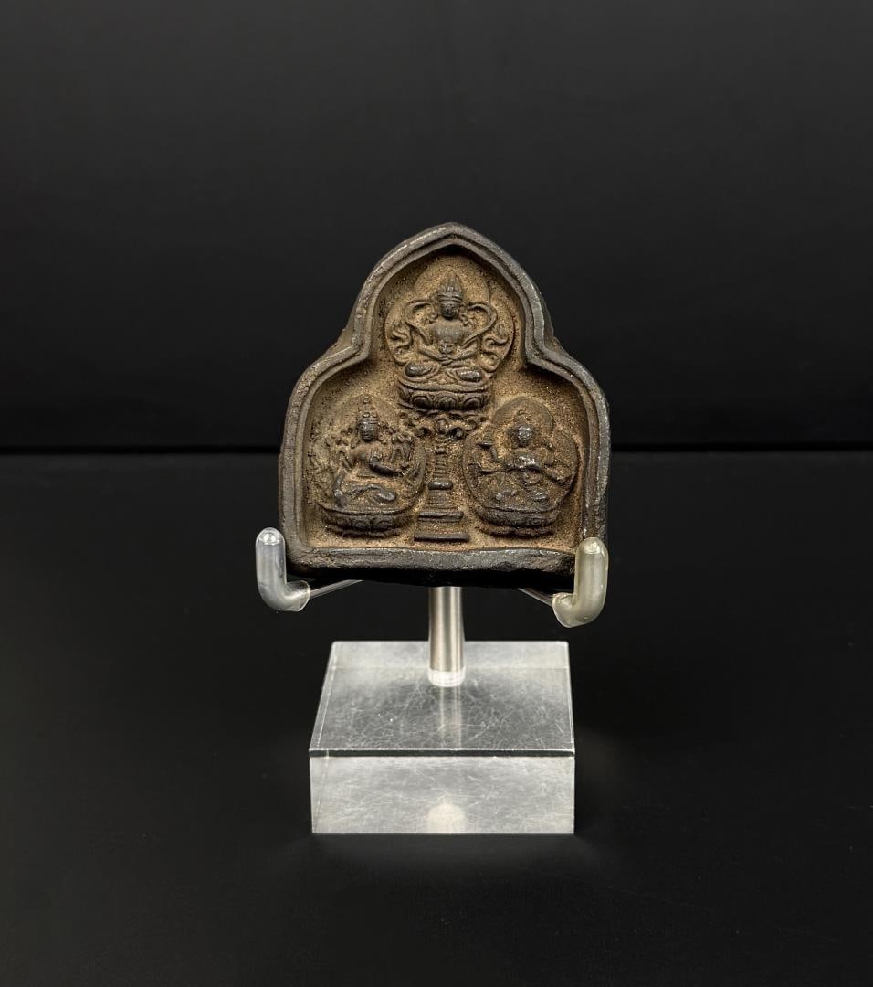Tibetan Tsa Tsa Buddha Votive Clay Tablet (1 of 3)