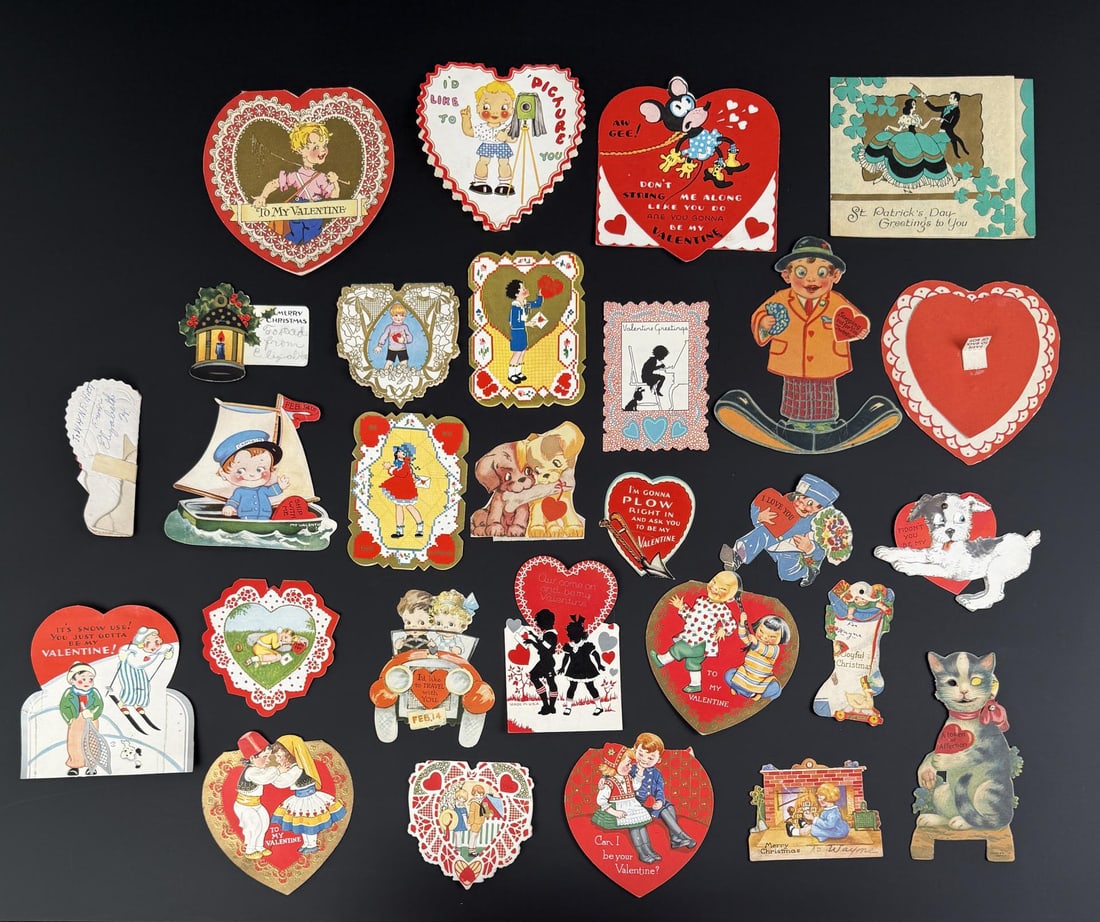 Collection of Antique Valentines Day Cards: Nice grouping