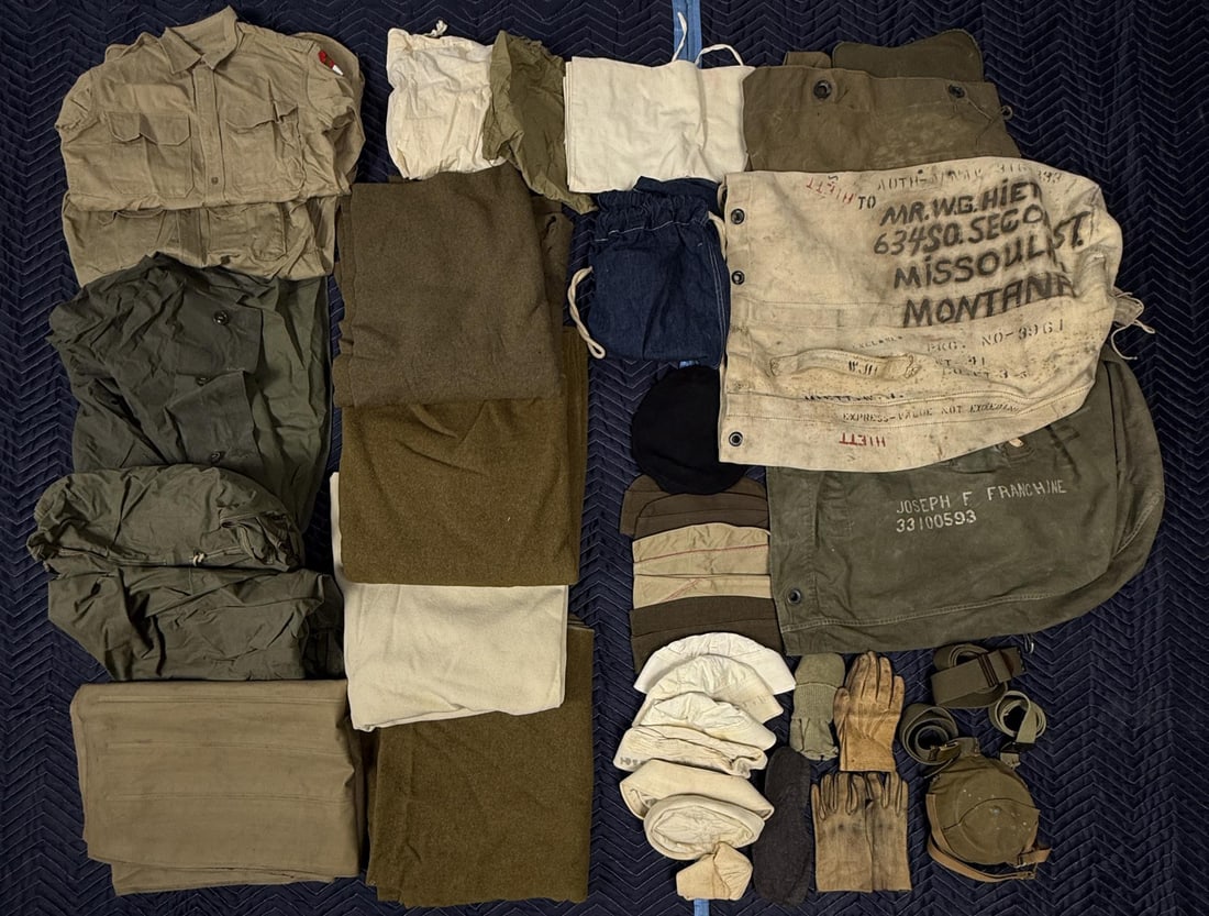 Large Collection of WW2 Military Surplus: Nice grouping