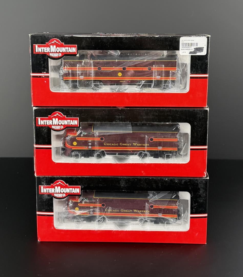 Intermountain Railway Locomotive Set: Nice grouping. 49621-03, 49121-04, 49121s-02
