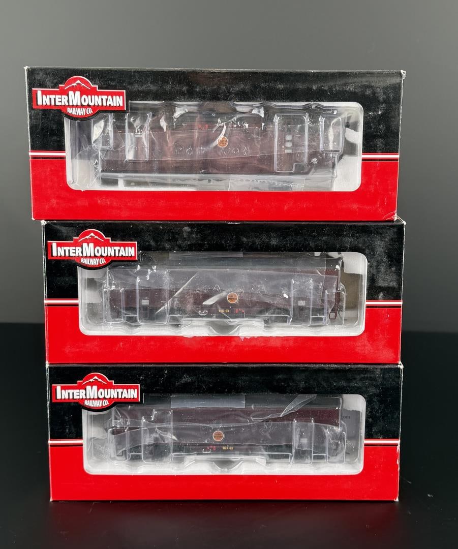 Intermountain Railway 49634s Locomotive Set (1 of 4)