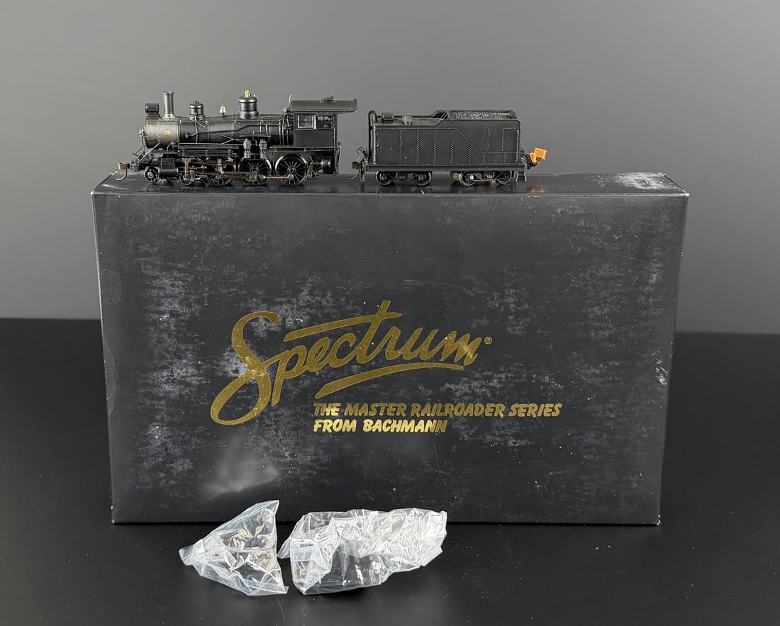 Spectrum 82307 Baldwin 4-6-0 Steam Locomotive: Unlettered