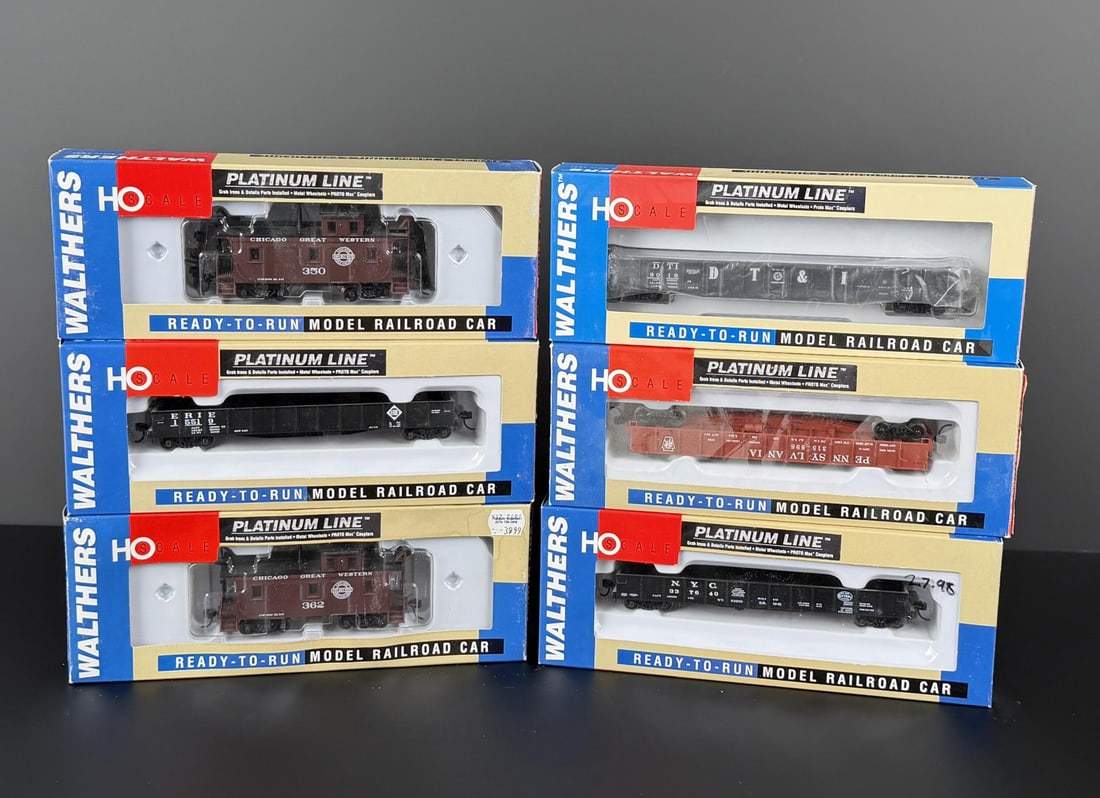 Walthers Platinum Line Gondola Caboose Boxcars (1 of 6)