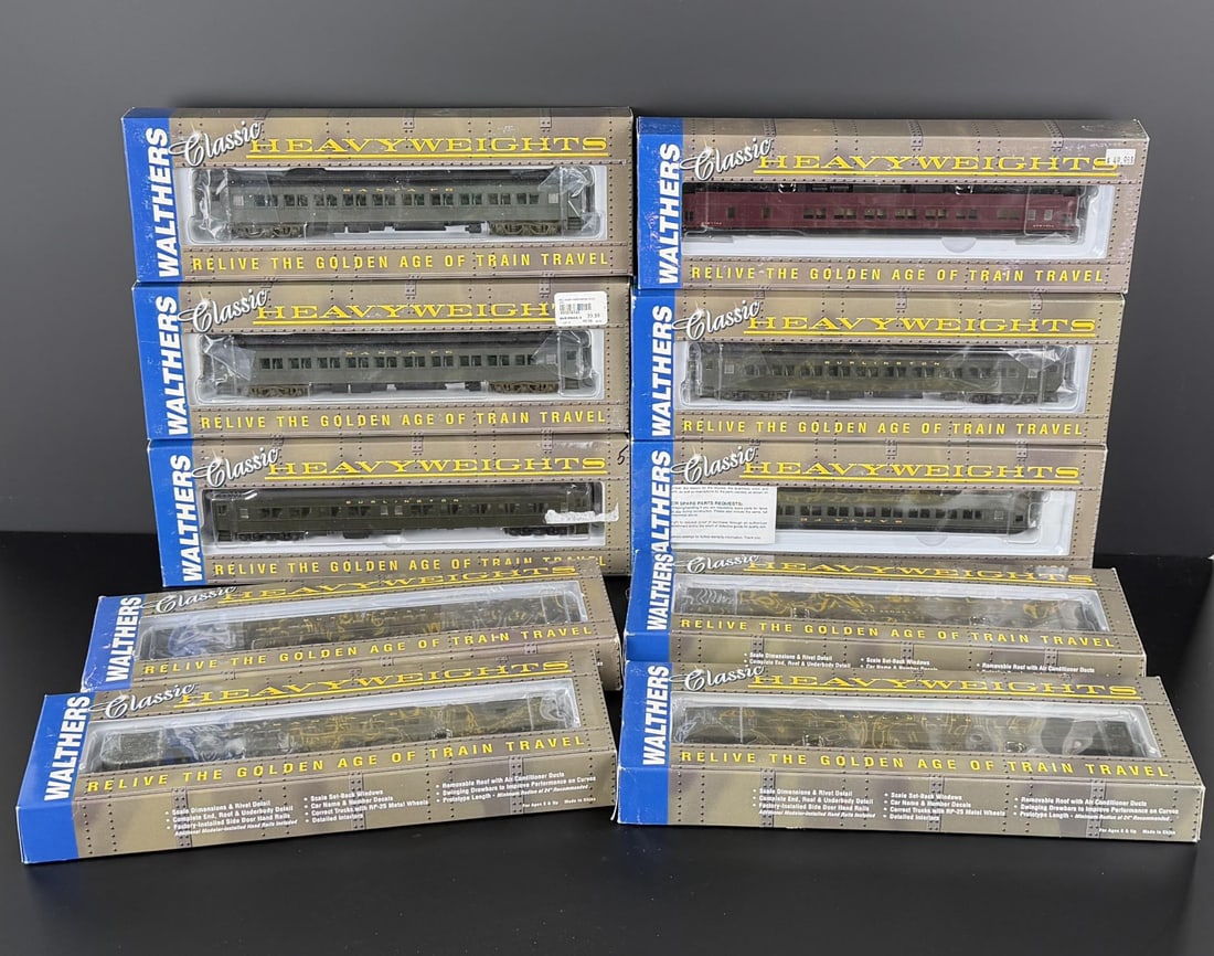 Walthers Ready to Run Heavyweights Boxcars (1 of 9)