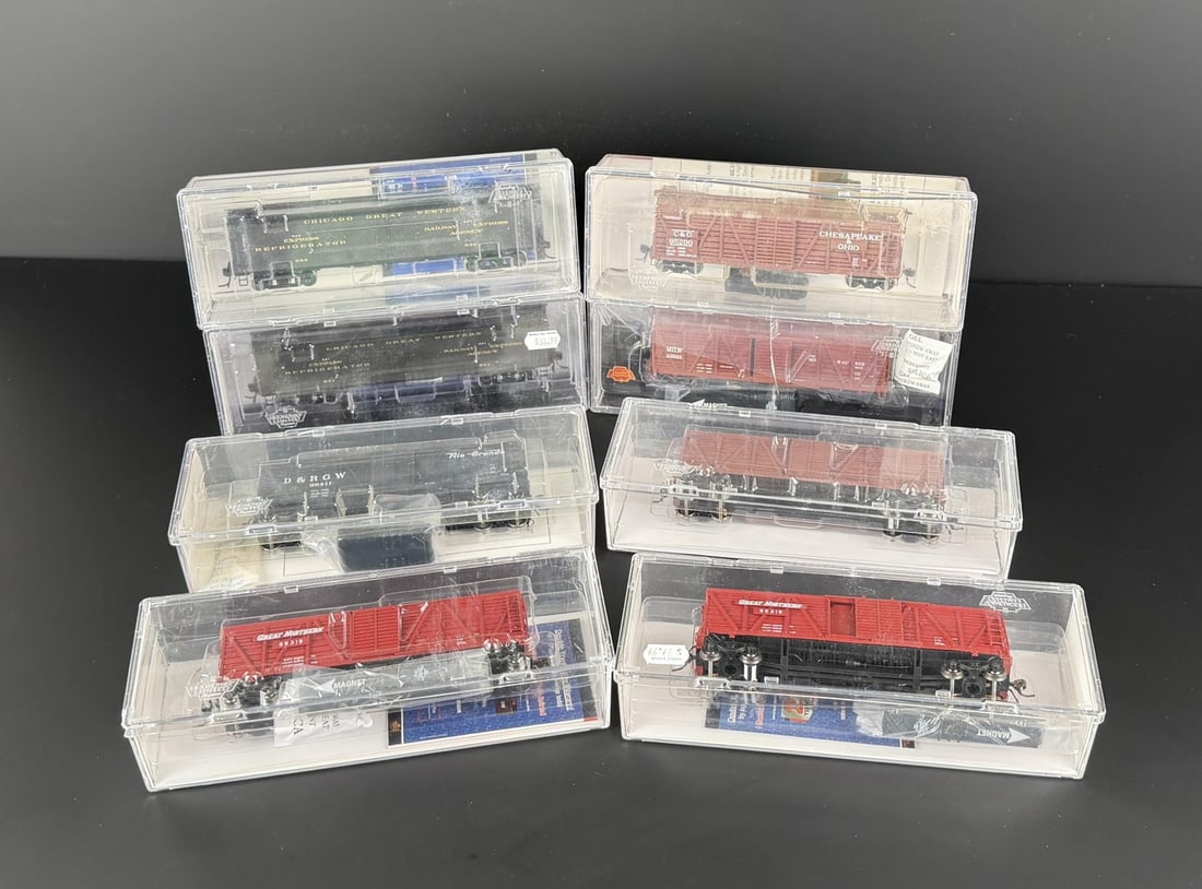 Broadway Limited Imports Stock Cars: 8 total