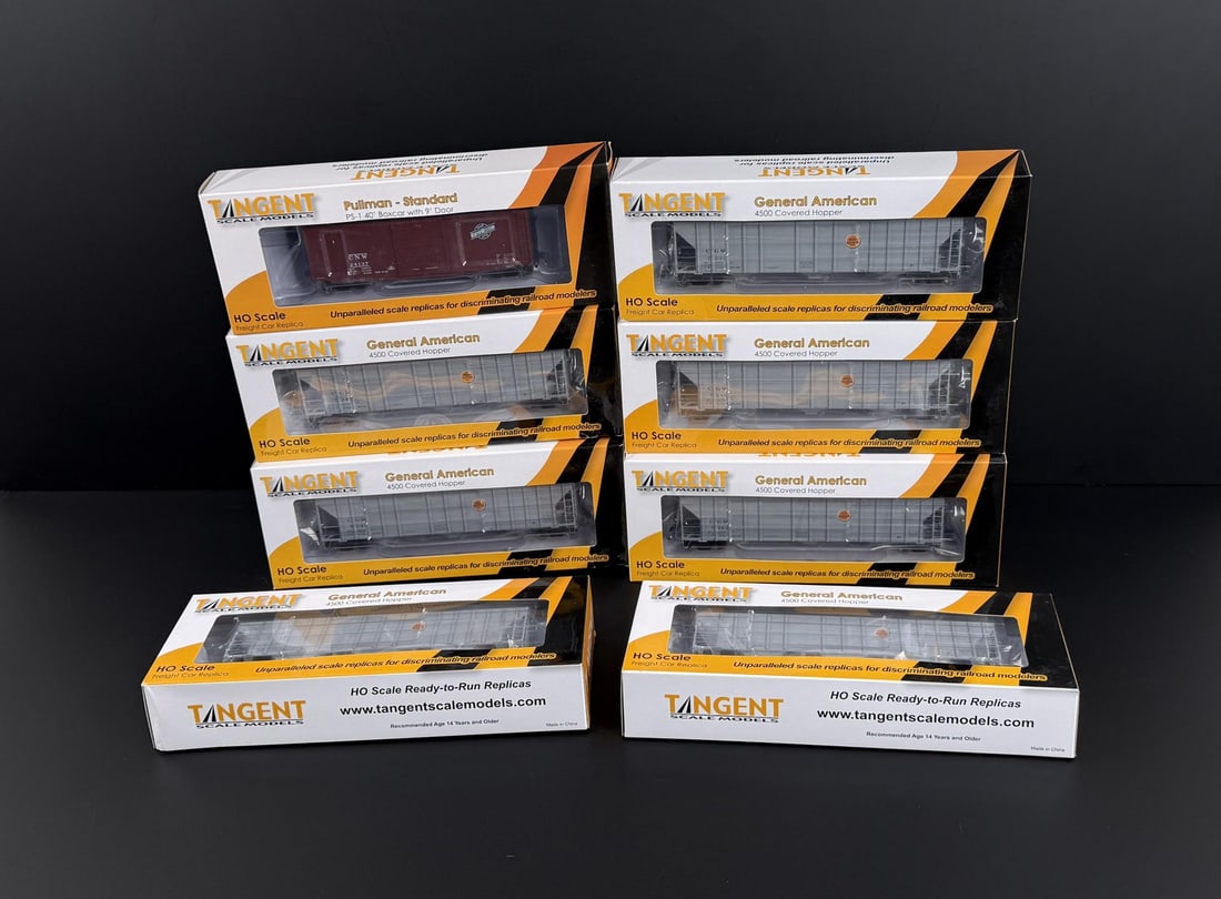 Collection of Tangent Scale Models Hopper Boxcars (1 of 6)