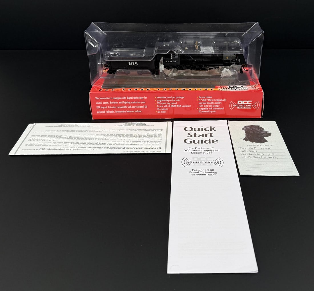 Bachmann 51405 Santa Fe Locomotive (1 of 11)
