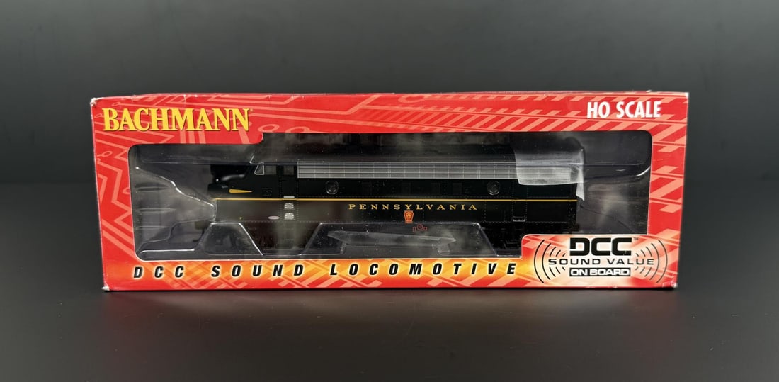 Bachmann 64305 Locomotive (1 of 8)