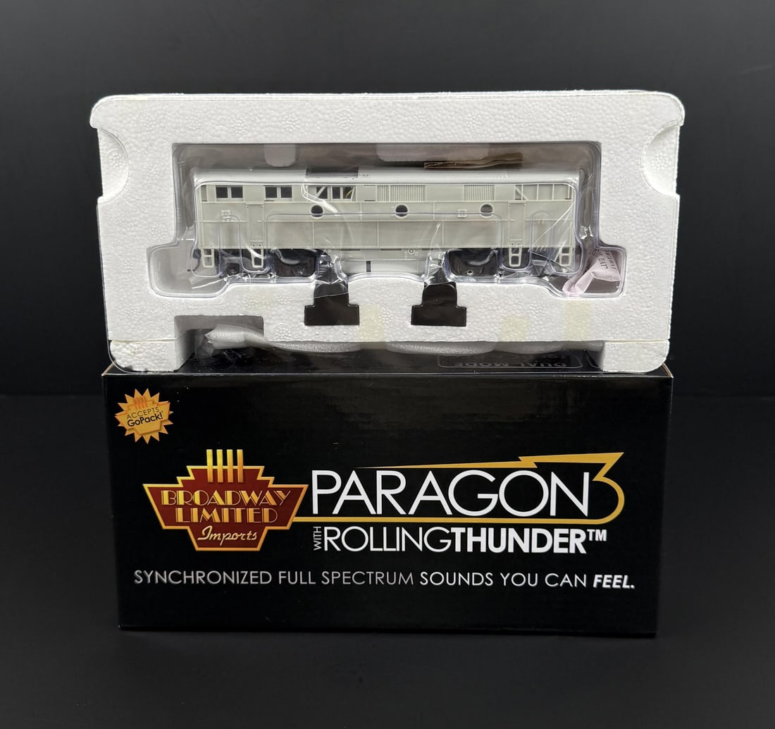 Broadway Limited Paragon 4865 Locomotive: Rolling Thunder. Unpainted.