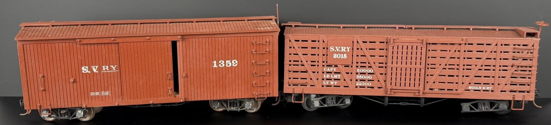 Bachmann G Scale SVRY 1359 2015 Boxcars: Nice grouping