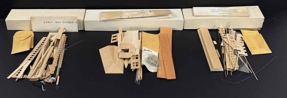 La Belle Woodworking HO Scale Boxcars: Nice grouping
