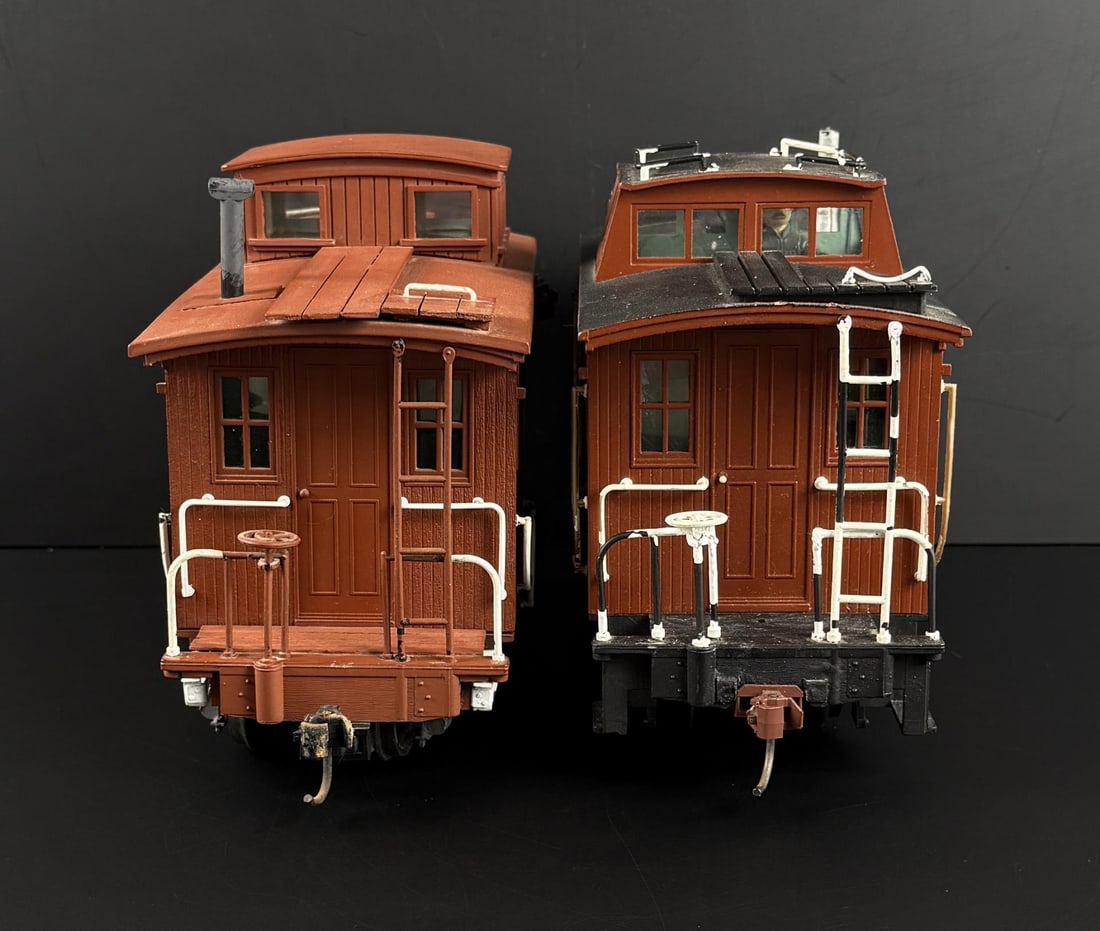 Bachmann G Scale Cabooses - 2