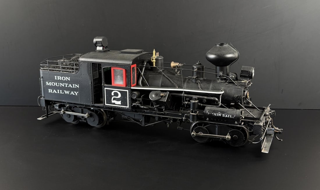 Bachmann Spectrum Iron Mountain 2 Locomotive: Decent example.