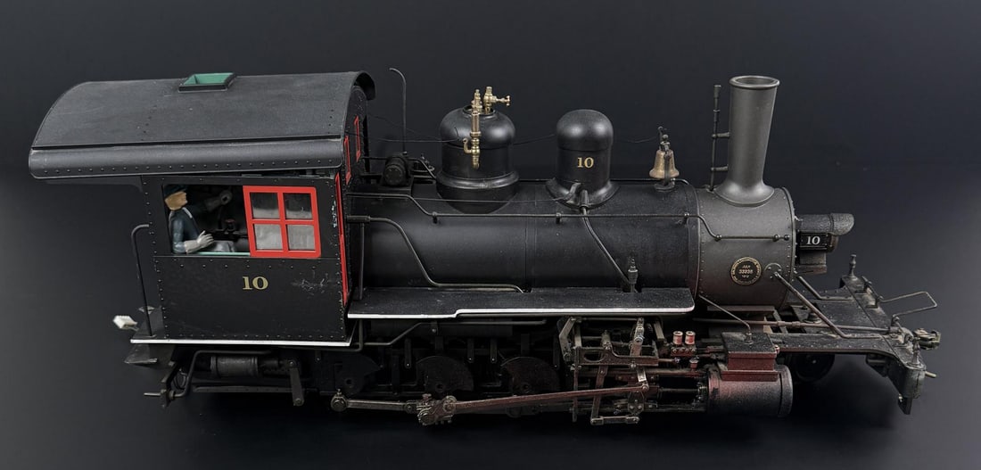 Bachmann G Scale 33938 Locomotive: Decent example.