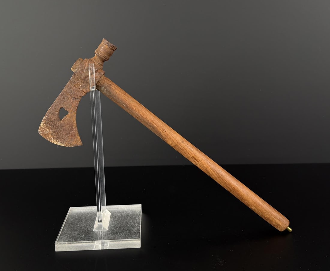 Native American Indian Peace Pipe Tomahawk (1 of 6)