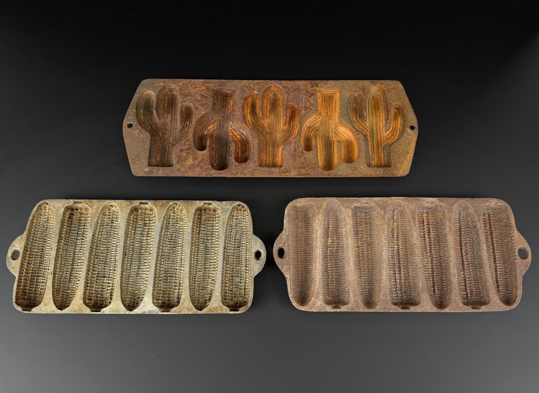 Collection of Cast Iron Corn Stick Pans (1 of 6)