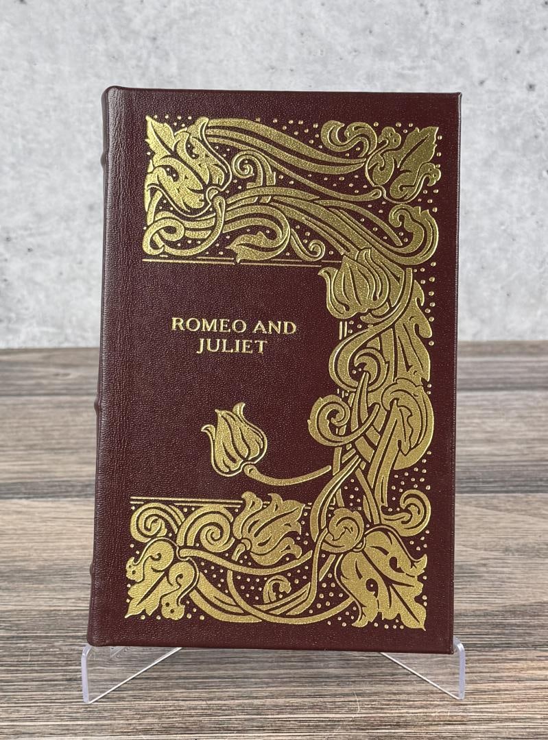 Romeo and Juliet Easton Press: William Shakespeare, Easton Press, 2008. Collector's edition.