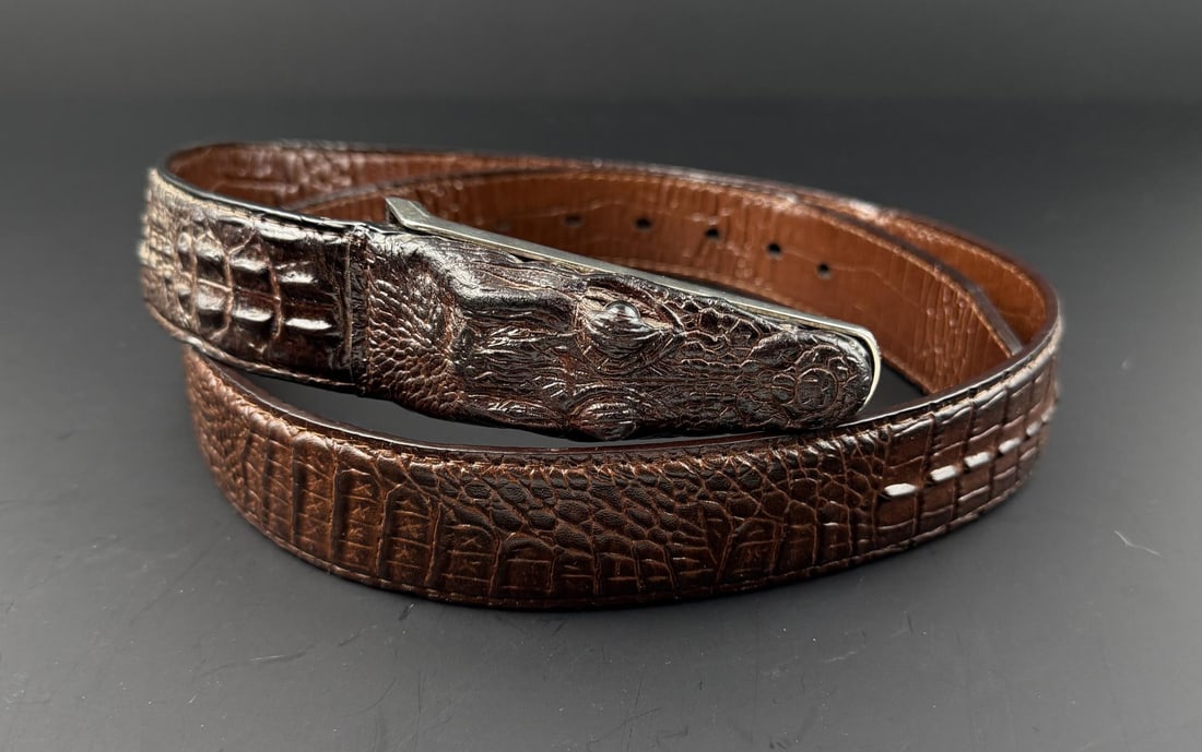 Alligator Leather Belt (1 of 3)