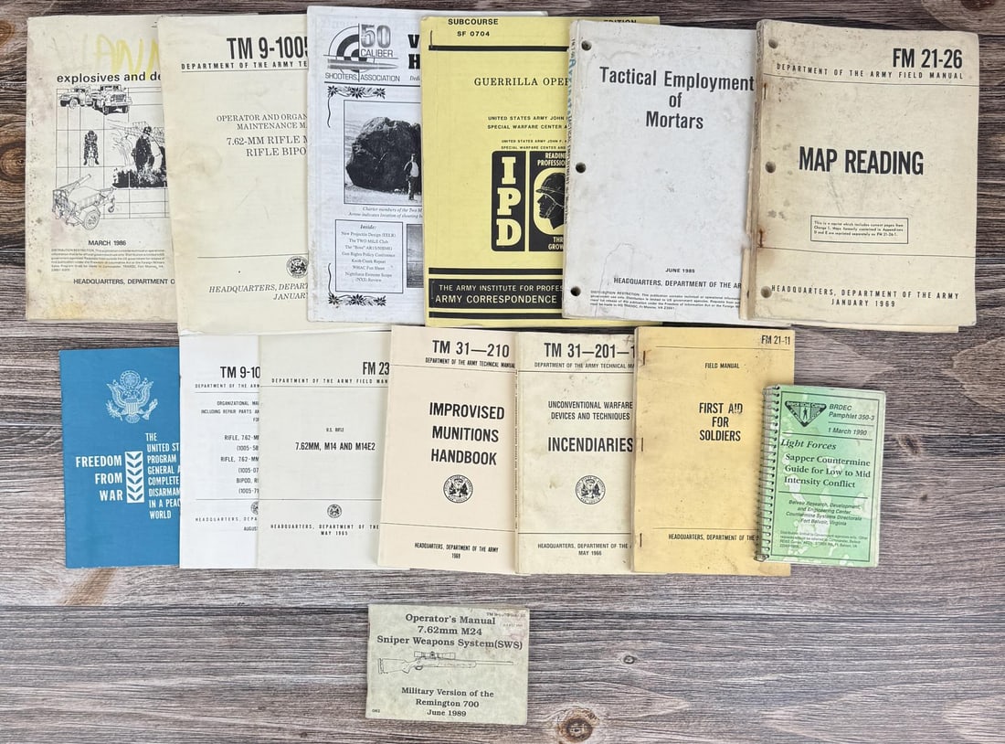 Collection of US Army Technical Manuals: Nice grouping. Many are from the Vietnam War Era. Quite a few special forces related manuals in the group.