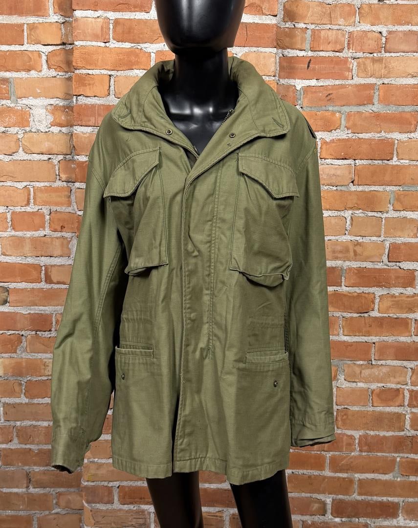 Vietnam War M65 Cold Weather Field Jacket (1 of 7)
