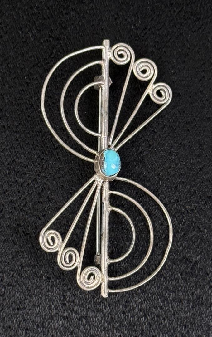 Navajo Sterling Silver Turquoise Brooch Pin (1 of 3)
