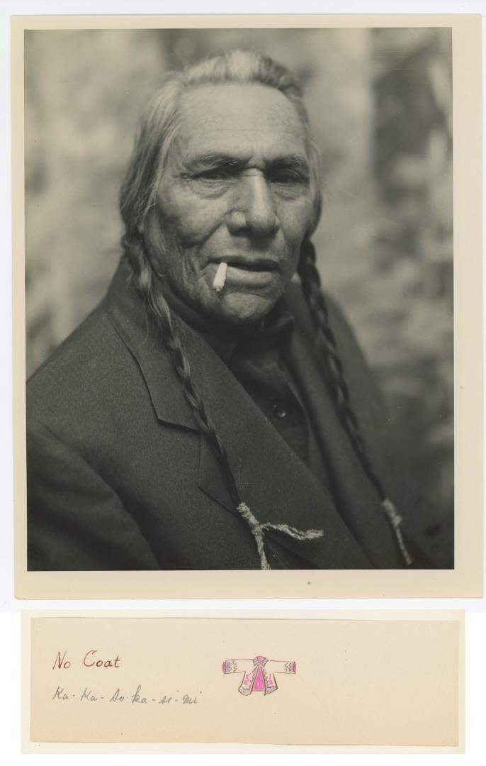Titter No Coat Montana Blackfoot Indian Photo (1 of 4)
