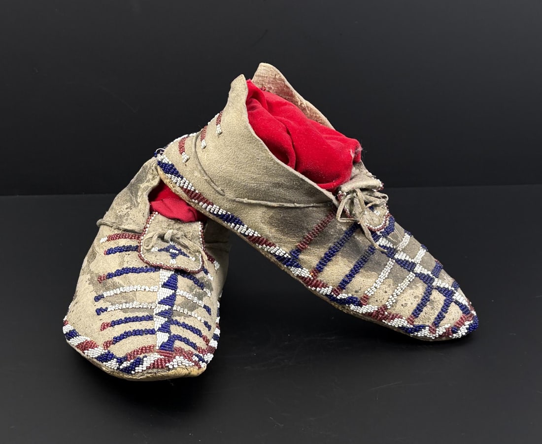 Apache Native American Indian Beaded Moccasins: 10" by 4 3/8" by 4 1/4". Last Quarter of the 19th Century.