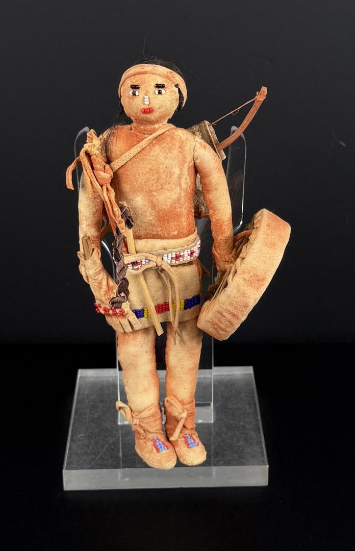 Susie Redhorn Montana Blackfoot Indian Doll: 7 1/2" tall. Mid 20th Century.