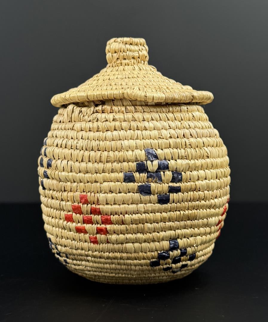 Alaskan Inuit Eskimo Yupik Lidded Basket: 4 3/4" diameter, 5 7/8" tall.