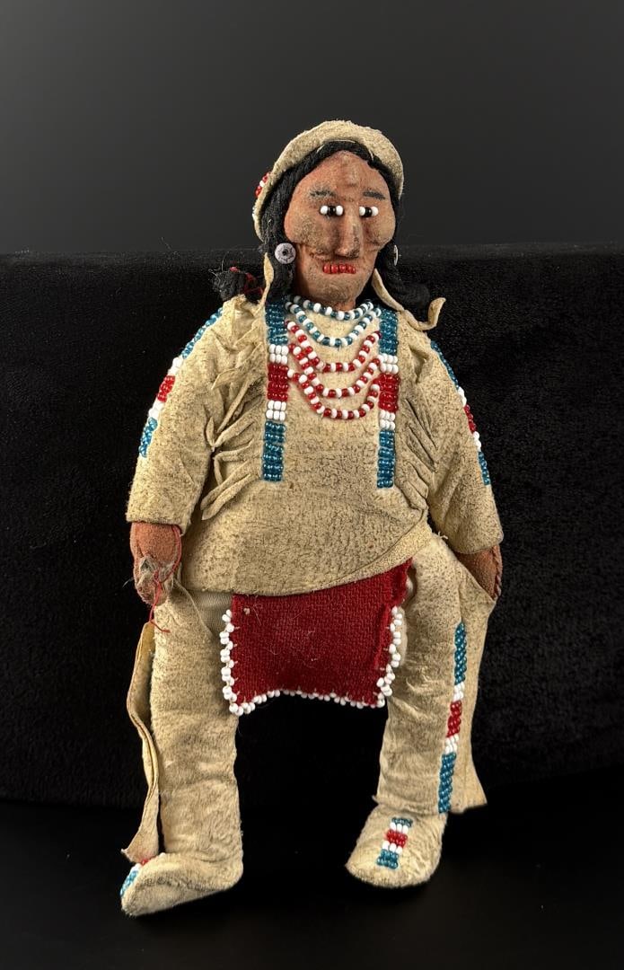 Ute Native American Indian Beaded Doll (1 of 5)