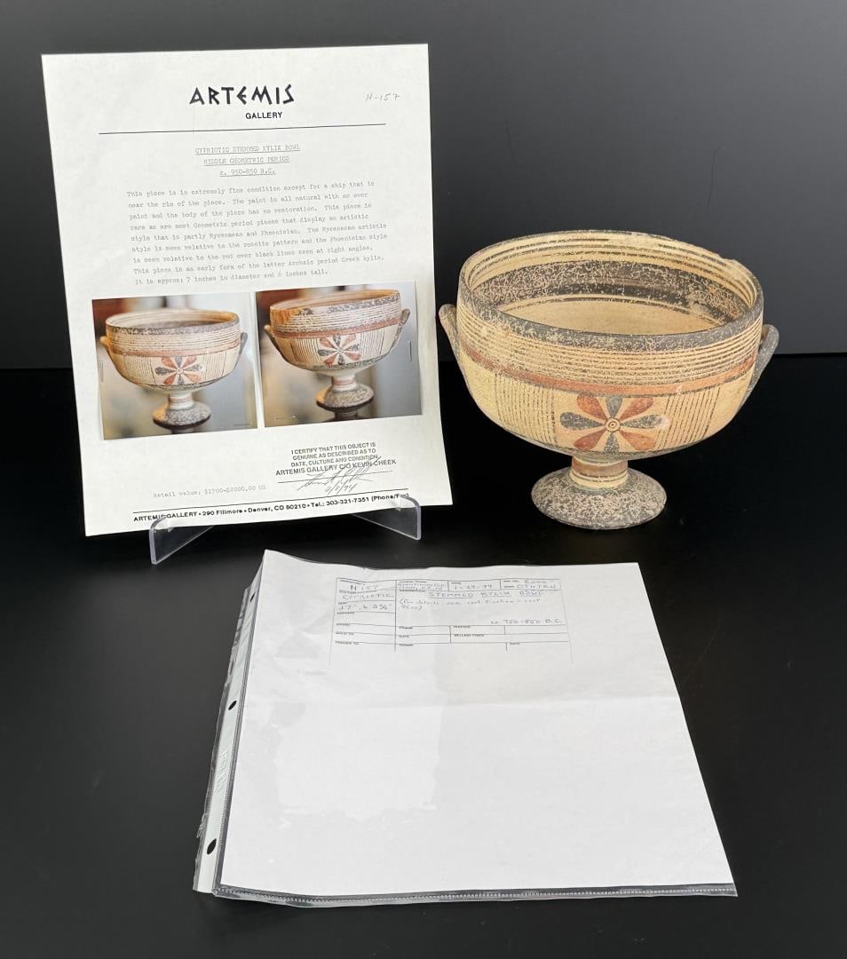 Cypriot Bichrome Ware Stemmed Kylix Bowl (1 of 13)