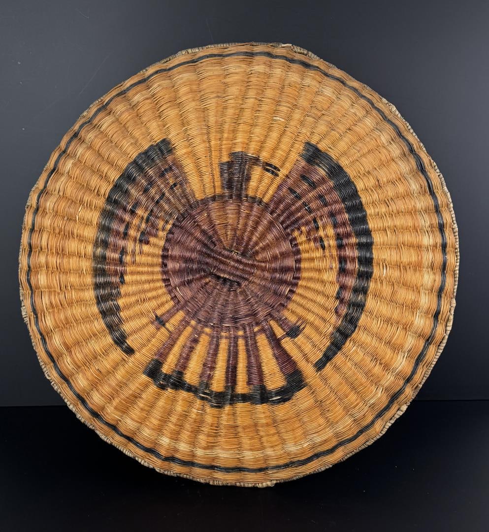 Hopi Pueblo Wicker Eagle Plaque Basket Third Mesa: 22 1/4" by 22 1/4" by 2".