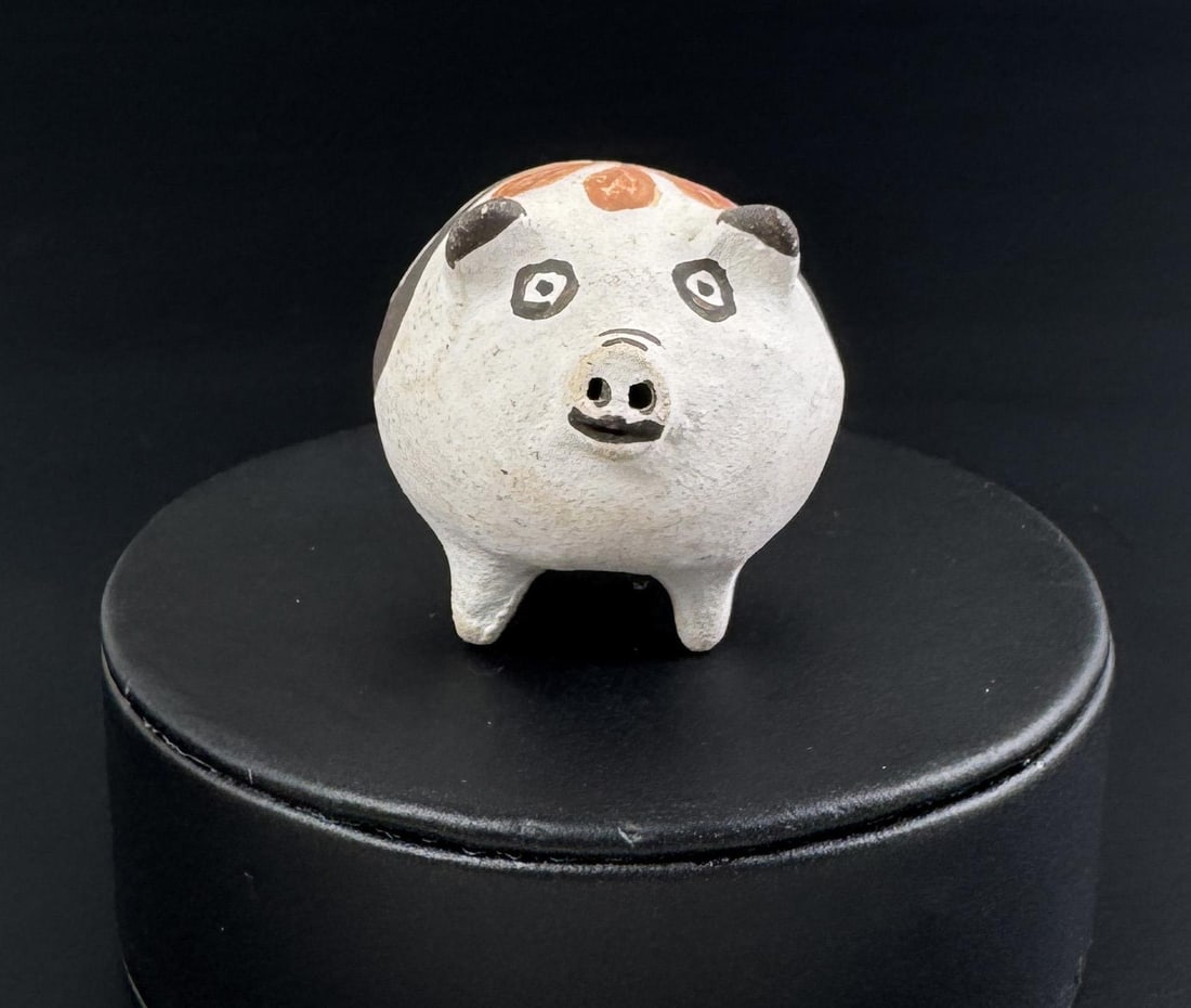 Joyce Leno Acoma Pueblo Polychrome Pottery Pig (1 of 7)