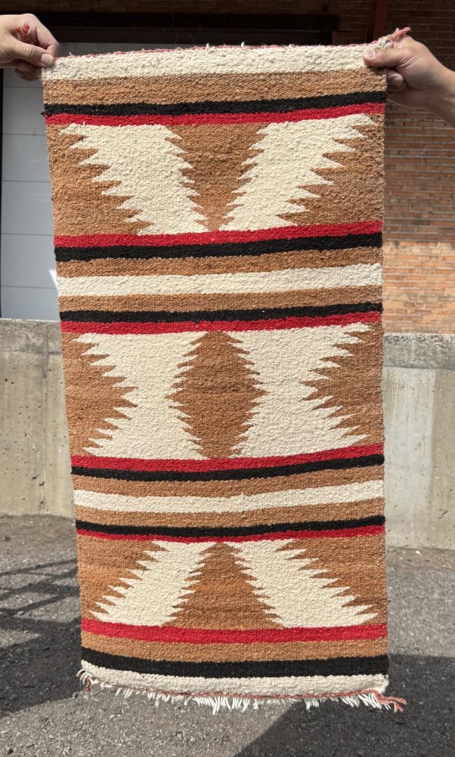 Navajo Indian Saddle Blanket Gallup Throw Rug (1 of 5)