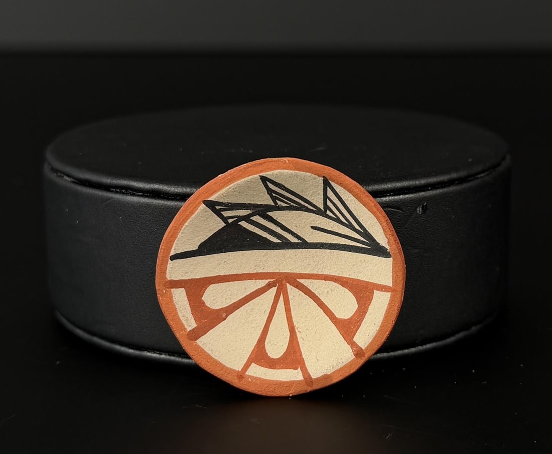 Virginia Chinana Jemez Pueblo Miniature Plate (1 of 5)