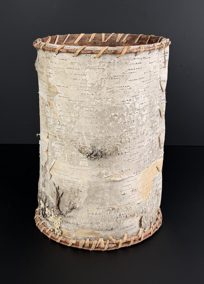 Alaskan Inuit Birch Bark Basket (1 of 8)