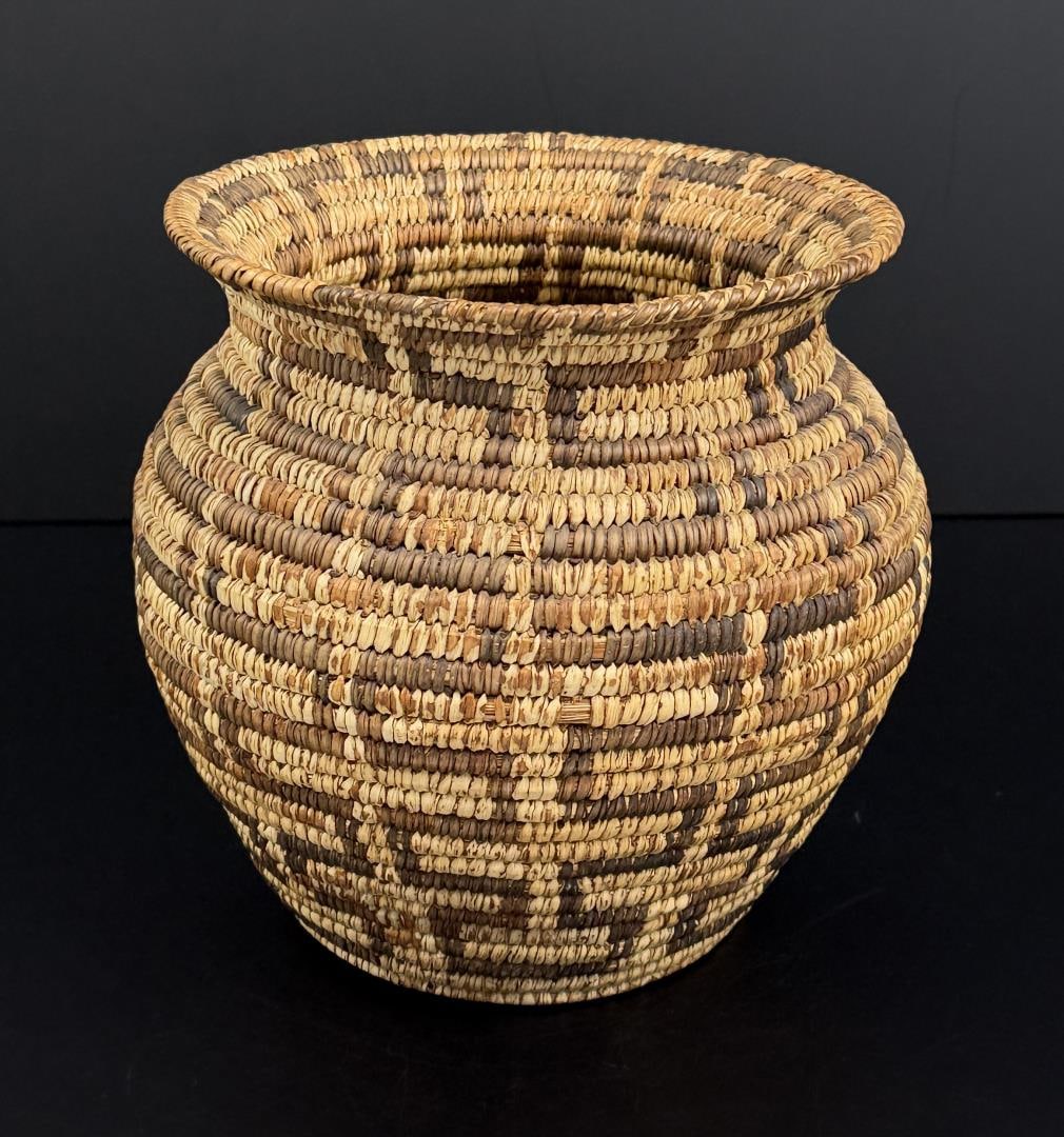 Papago Native American Indian Basket (1 of 8)