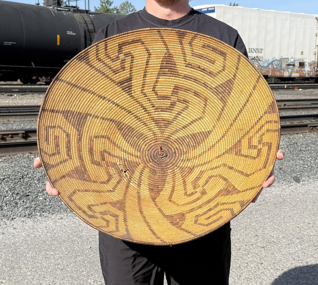 Large Pima Native American Indian Basket: 24" diameter, 8 1/4" tall. Some stitching loss as shown.