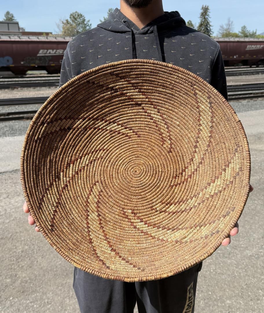 Mescalero Apache Native American Indian Basket: 20" diameter, 5" tall.
