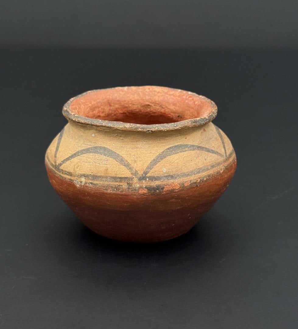 Zia Pueblo Indian Pot: 3 3/8" diameter, 2 1/8" tall.
