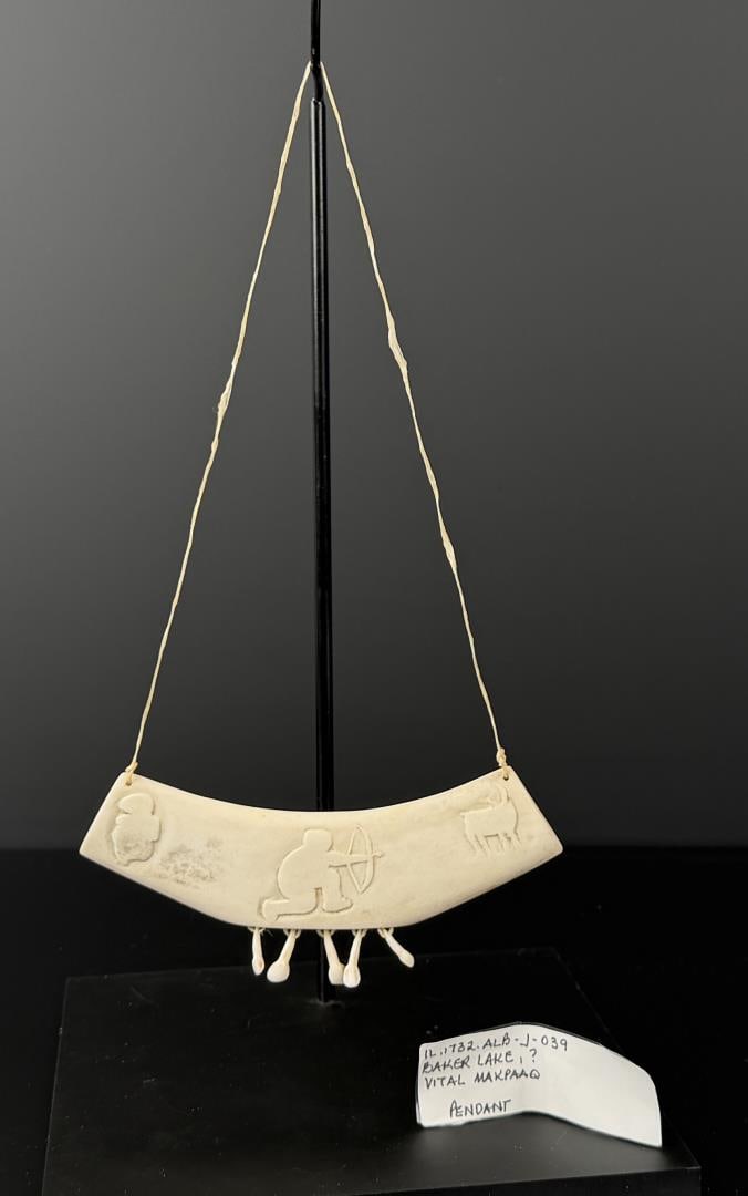 Vital Makpaaq Inuit Eskimo Carved Pendant (1 of 7)