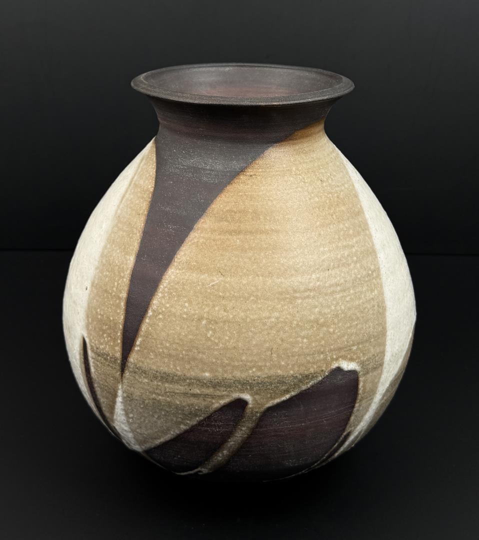 Studio Pottery Vase (1 of 7)